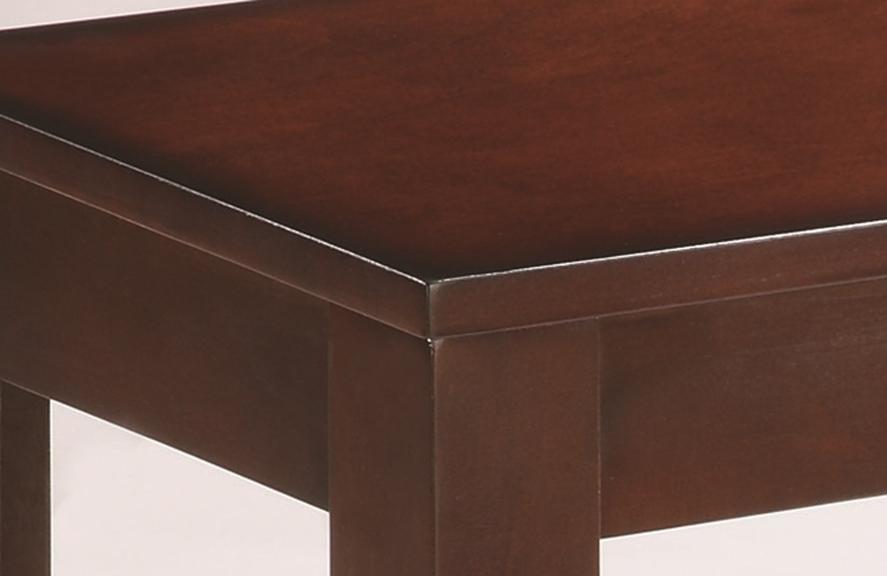 cm7710-chair-side-table-detail